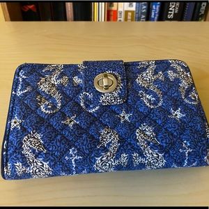 Vera Bradley Turnlock wallet